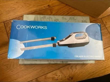 Photo of free Electric Knife (Cheshunt En8) #1