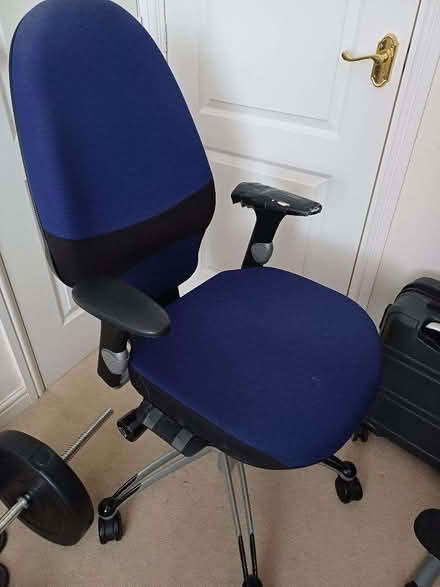 Photo of free RH Office chair (Chorley Moor PR7) #2