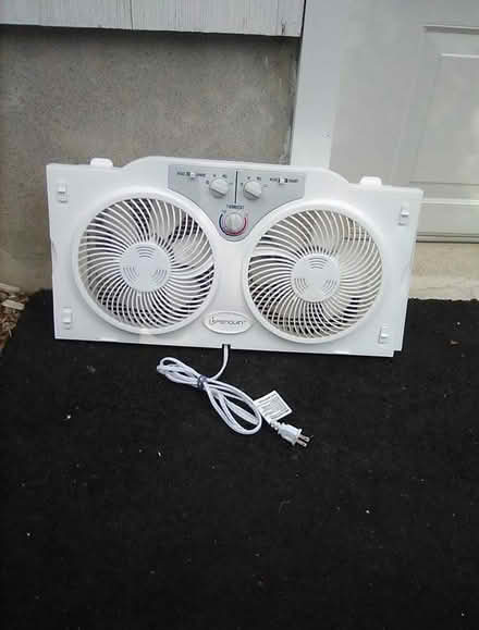 Photo of free window fan (Flemington, NJ) #1