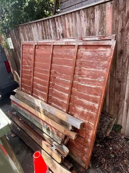 Photo of free Fence panels / posts (Fleet Meadow OX11) #2