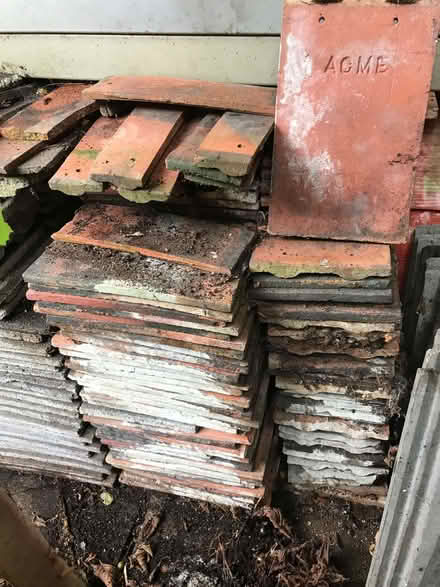 Photo of free Reclaimed roof tiles (Sandridge AL4) #1