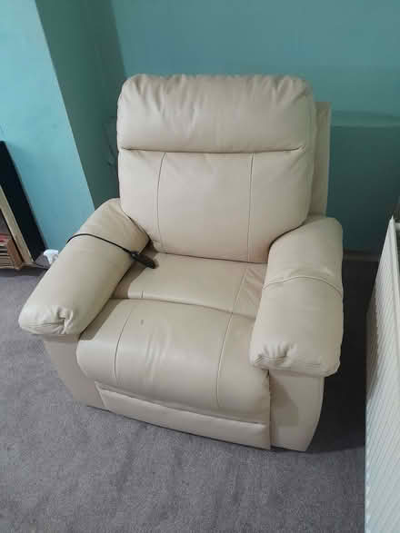 Photo of free Rise recline electric chair (Parson's Heath CO4) #1