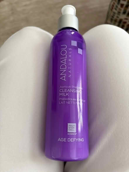 Photo of free Andalou Naturals Cleansing Milk (Haymarket) #1
