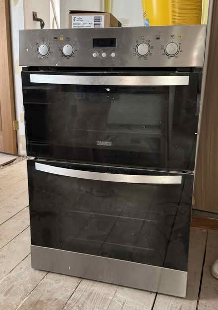 Photo of free Zanussi Built in double oven (electric) (Waterlooville PO8) #1