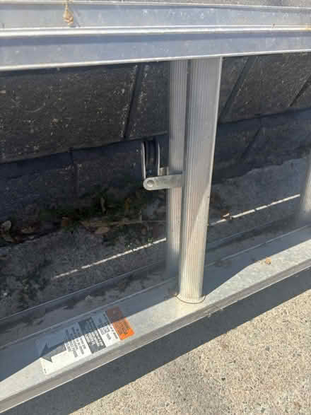 Photo of free 20’ ladder (M4J 2X9) #4