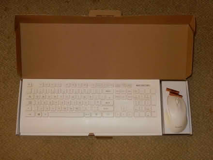 Photo of free Wireless keyboard and mouse combo (Ratley OX15) #2