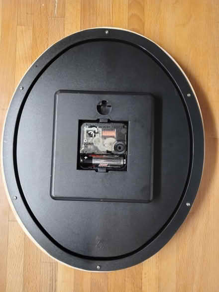 Photo of free Wall clock (Near Warden and Lawrence) #2