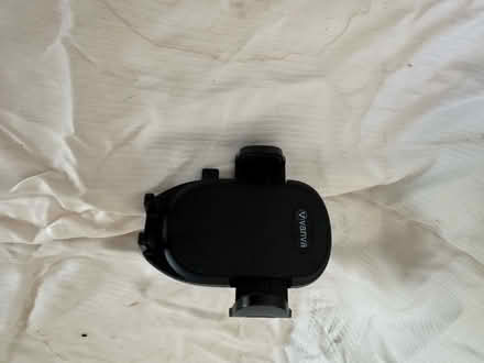 Photo of free Car phone mount (In Reston off of Lawyers Road) #1