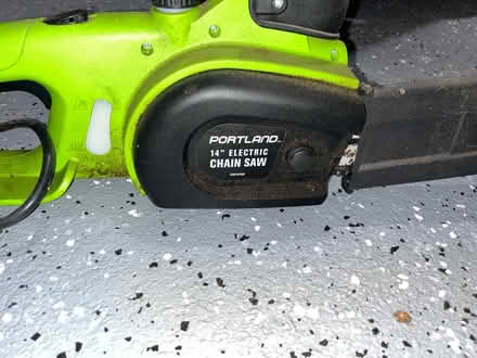 Photo of free Electric chainsaw (Fair Lawn, NJ) #2