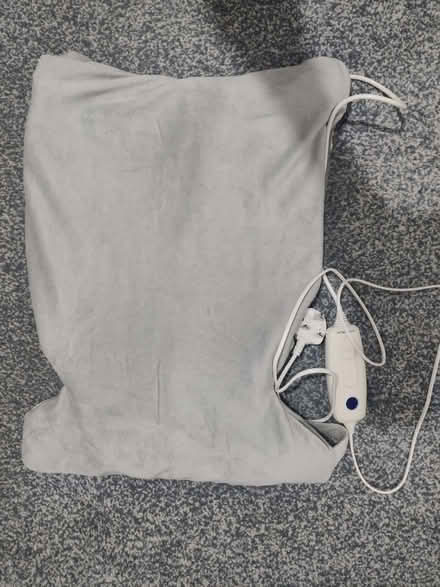 Photo of free Electric heating pad (for people with back problems) (Peachcroft OX14) #1
