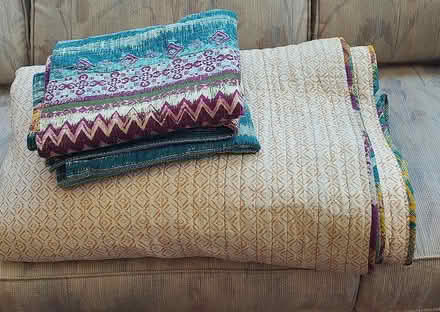 Photo of free Heavy quilted bedspread ((south) Central Park - Denver) #1