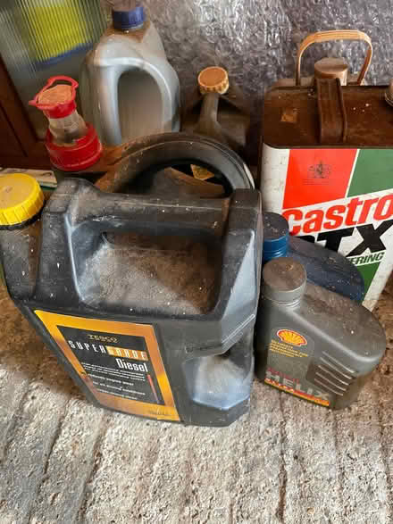 Photo of free Engine oil (Hazlemere HP15) #1