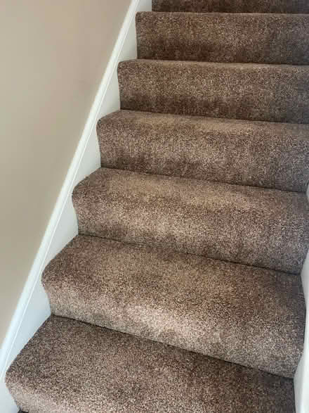 Photo of free Carpet offcut (little Sandhurst Gu478nw) #2