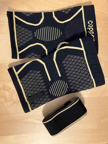 Photo of free knee braces (NoHo 10012) #2