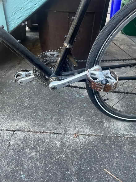 Photo of free 21 speed black men's bike with rack (Pt Richmond) #4
