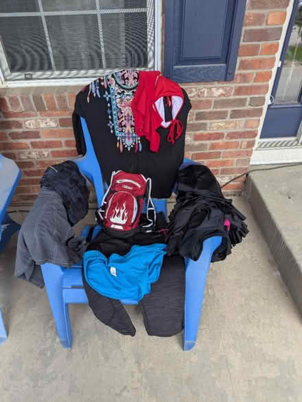 Photo of free Clothing and miscellaneous (SE Aurora) #1