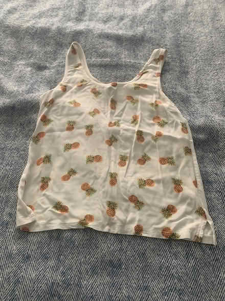 Photo of free Ladies vest top size 8 (Emsworth PO10) #1