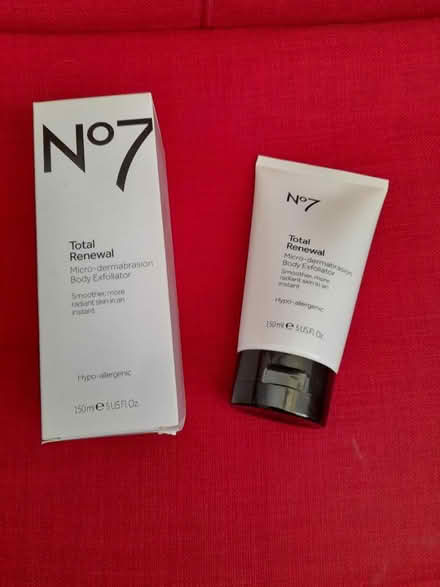 Photo of free No 7 Total Renewal x 2 x 150ml (Nelson BB9) #1
