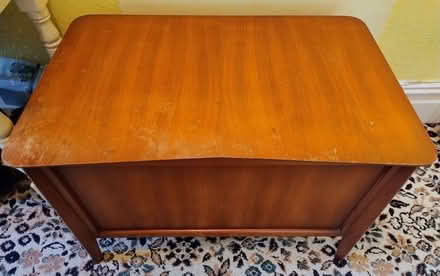 Photo of free Vintage wooden chest (Little Herberts GL53) #3