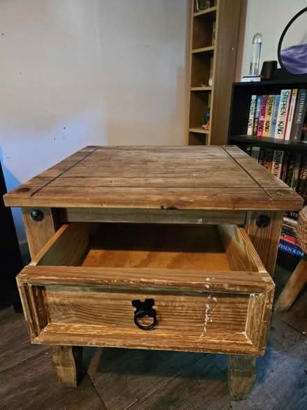 Photo of free Corona style table (Whitfield DD4) #2