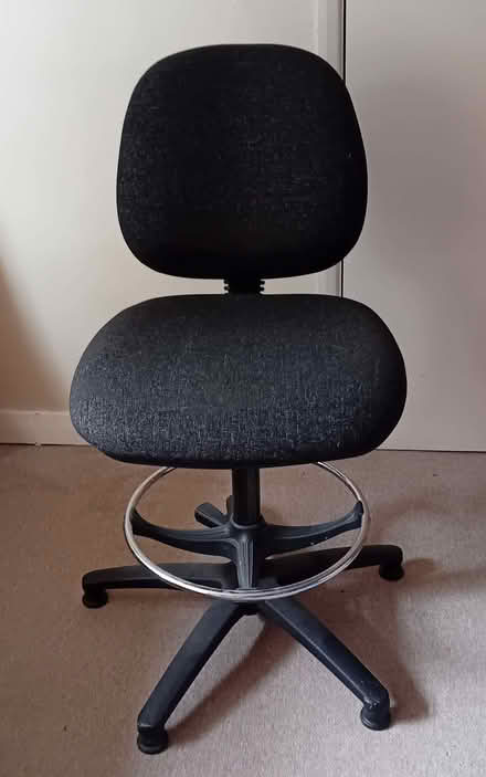 Photo of free Office chair (Purley on Thames RG8) #1