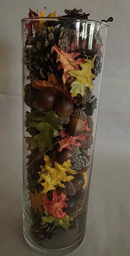 Photo of free Flower vases clear glass (I 20& I 285 Decatur) #3