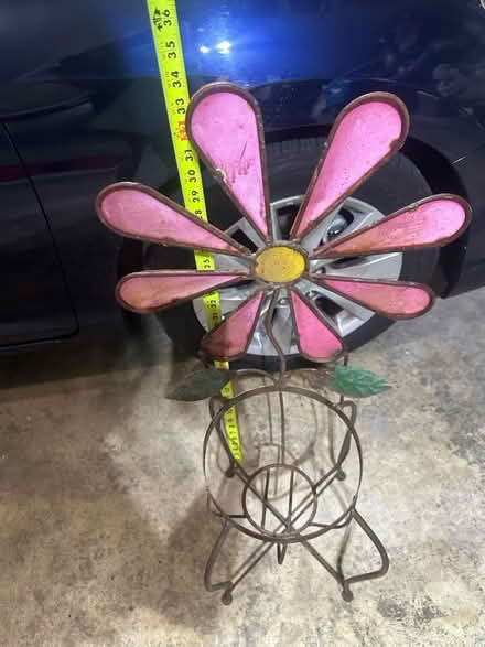 Photo of free Flower pot chair (Valleywood Ct- Columbia) #1