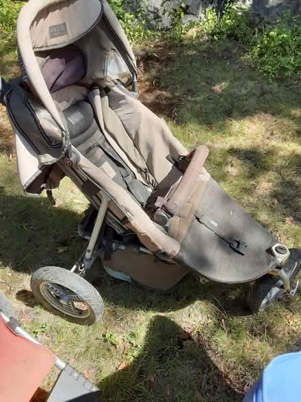 Photo of free Single stroller (Jamaica Plain) #1