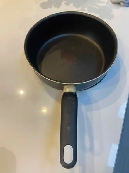Photo of free TEFAL pan (Esher KT10) #1
