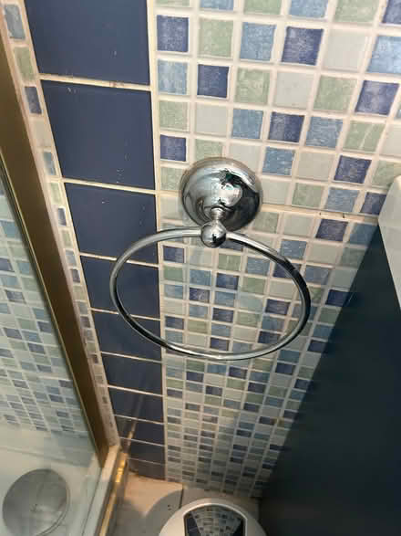 Photo of free Bathroom accessories - job lot (Stoneybatter) #2
