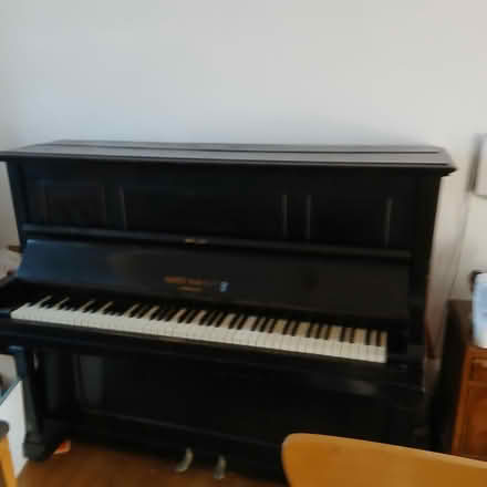 Photo of free Harper piano (Rm1 4sh) #1