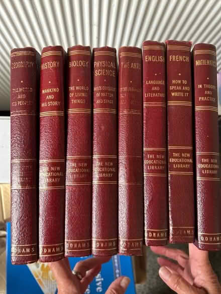 Photo of free New educational library (Books) (Gedling NG4) #1