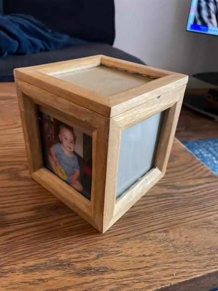 Photo of free Photo cube (Golden Green TN11) #1