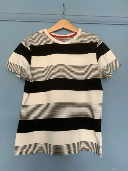 Photo of free Child’s t-shirt (Tilehurst RG30) #1