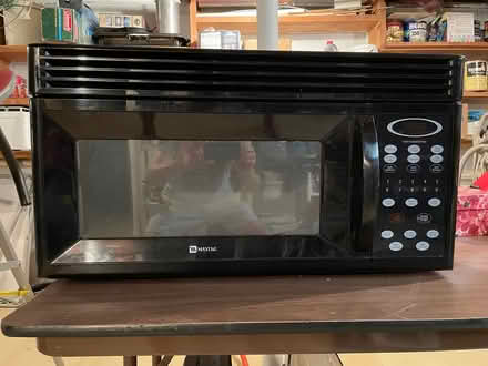 Photo of free Microwave (Berkeley springs) #1
