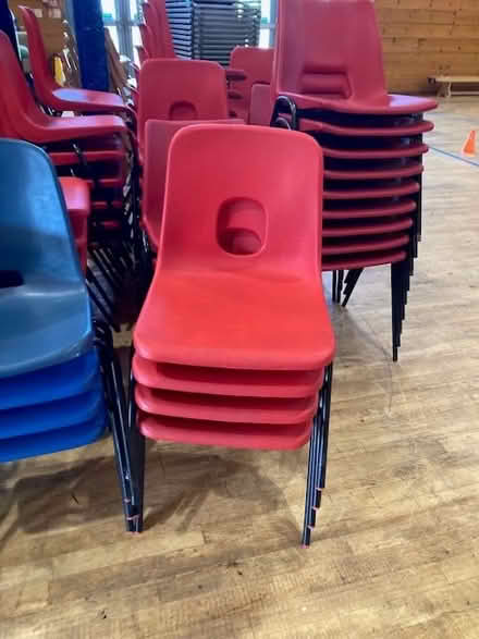 Photo of free Plastic chairs (Alexandria, West Dumbarton) #1