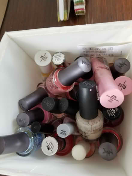 Photo of free Nail polish (Hunt Club) #2