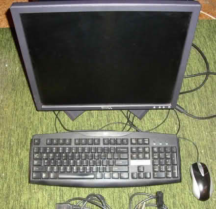 Photo of free Good Computer (Villa Park (off St Charles Rd)) #1