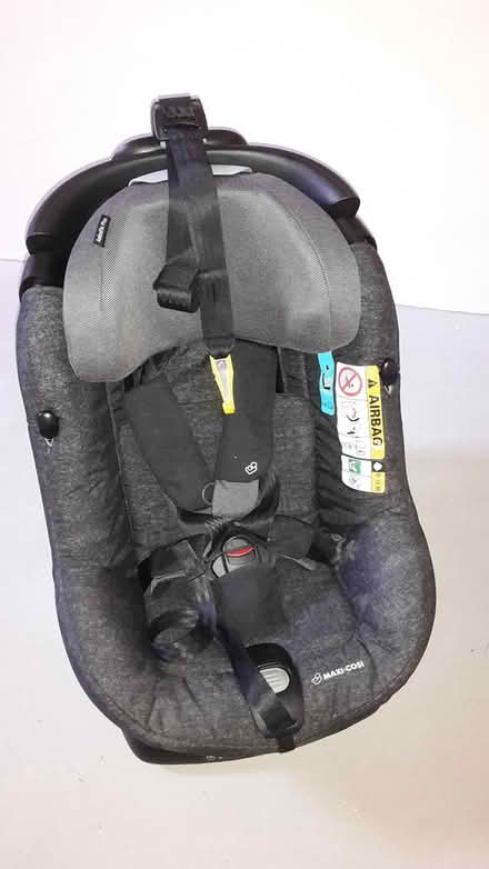 Photo of free Maxi-Cosi Brand Child's Car Seat (Queenstown, near MRT) #1