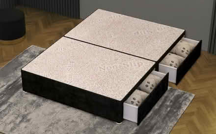 Photo of free Divan base/ Bed frame (Clapham) (SW4) #1