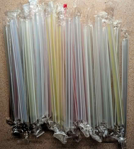 Photo of free Straws (N Leverett) #1