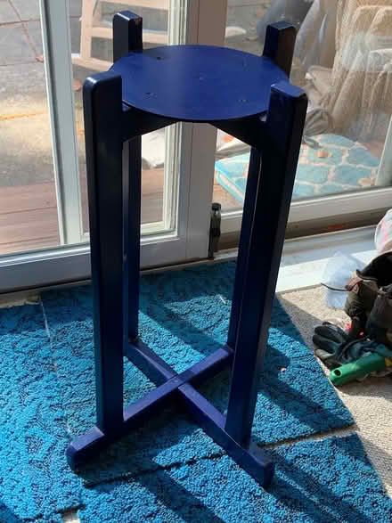 Photo of free Crock water dispenser and stand (Silver Spring) #3