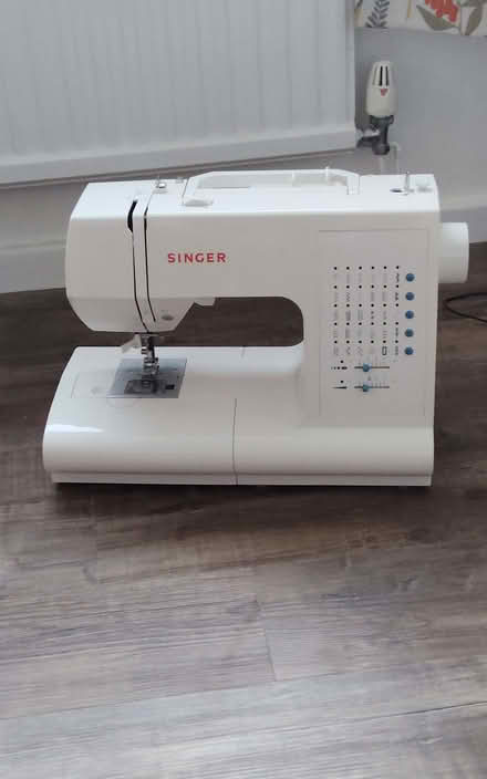Photo of free Singer sewing machine (Faringdon SN7) #1