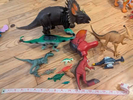 Photo of free Various dinosaur toys (Chelsea/Flatiron) #1