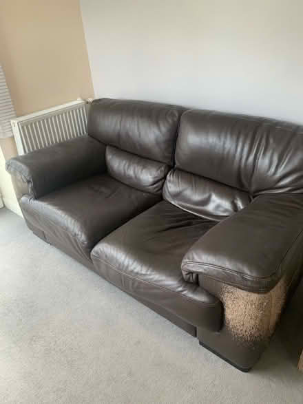 Photo of free Leather sofa (HR2) #2