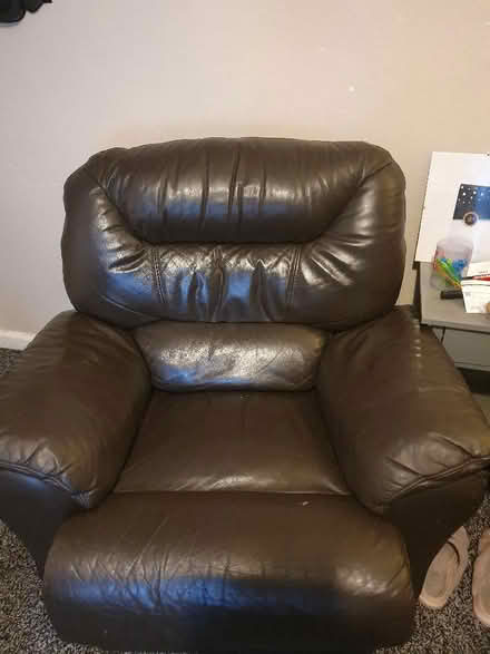 Photo of free Recliner chairs (Edgeside BB4) #3
