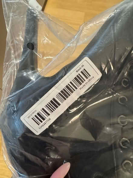 Photo of free Heels Dance Shoes and Kneepads (Tottenham N17) #2