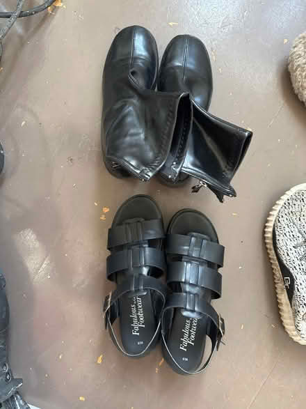 Photo of free Size 5 women’s shoes (L12) #2