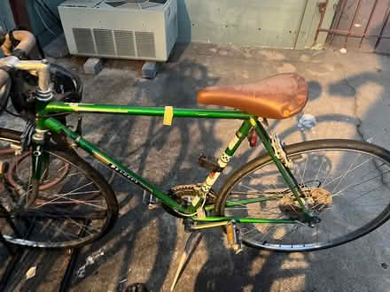 Photo of free 3 Bicycles (Fixer-Uppers/Parts) (Alameda near Fernside and high) #2