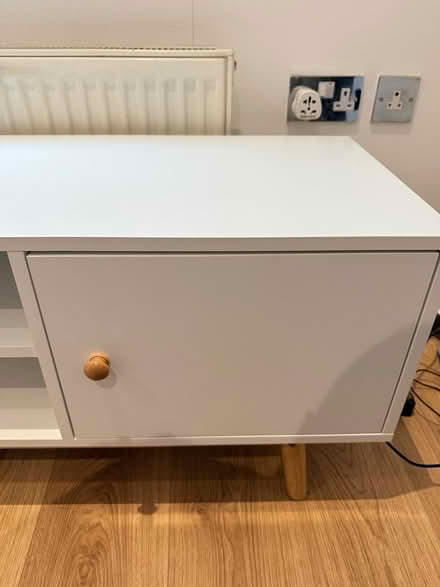 Photo of free Cabinet Unit for TVs (Tuffnel Park N19) #3